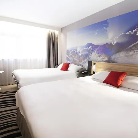 Novotel Hotel 4*